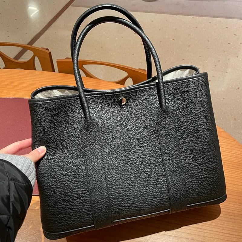 Togo Top-layer Cross-slung Cowhide Garden Bag Women's All-matching Simple Bucket Commuting Leather Large Portable Shoulder