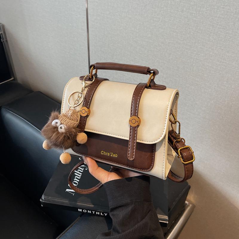 Premium retro small bag women's new autumn and winter versatile messenger bag fashionable portable small square bag
