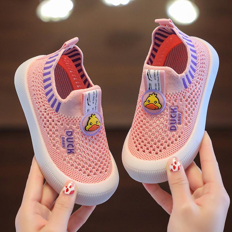 Children's Casual Shoes New Non-Slip Flyknit Shoes Soft Sole Boys and Girls Baby Shoes Slip-On Versatile Breathable Mesh Shoes