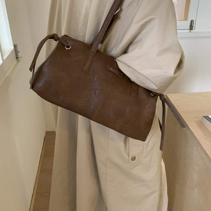 Retro small bag, simple handbag, women's autumn new textured underarm bag, commuter shoulder bag