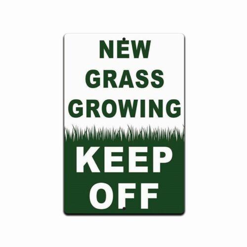 Please Stay off Grass Signs for Yard Keep the Aluminum Fence Plaque 20x30cm(7.8x11.8inch)