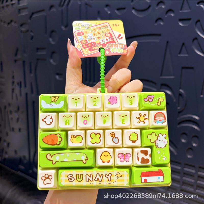 Funny 26 Grid Keyboard Keycap Clicker Keychain Fidget Push Squeeze Stress Anxiety Relief Decompression Sensory Bag Charm Gift
