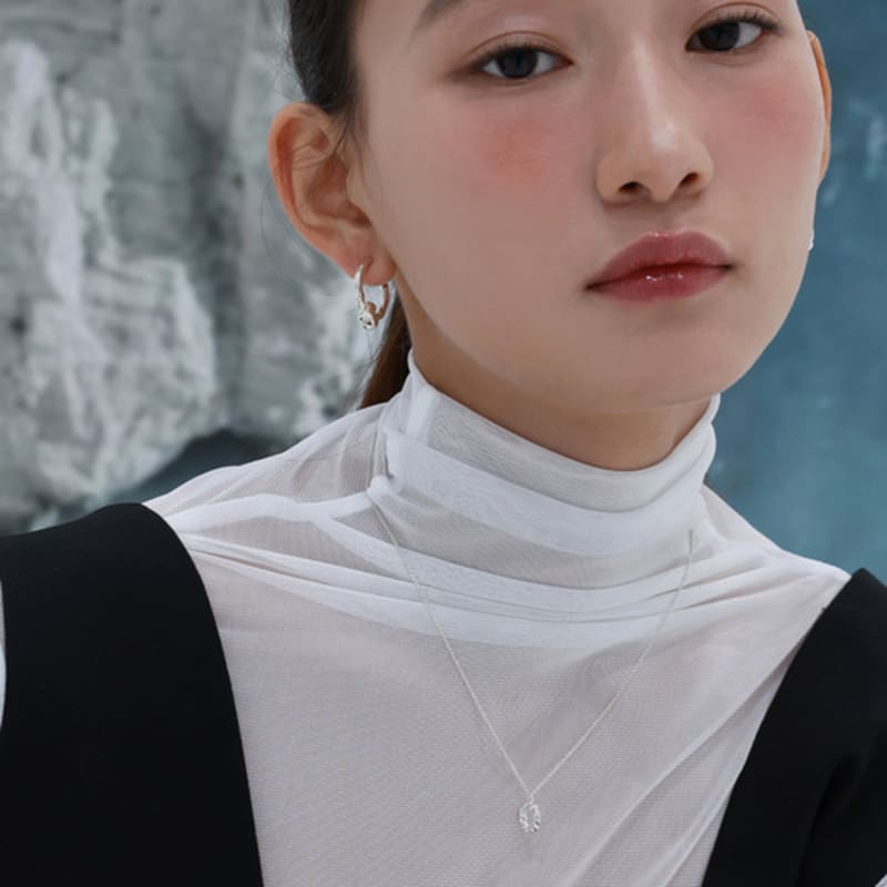 REINDEER OBJET NECKLACE 16