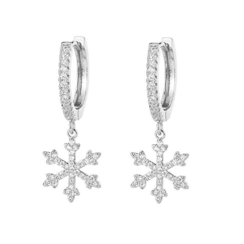 

14K Gold Plated Zircon Snowflake Earrings: European & American Fashion Ear Hoops, Cuffs, Clips. серебряный