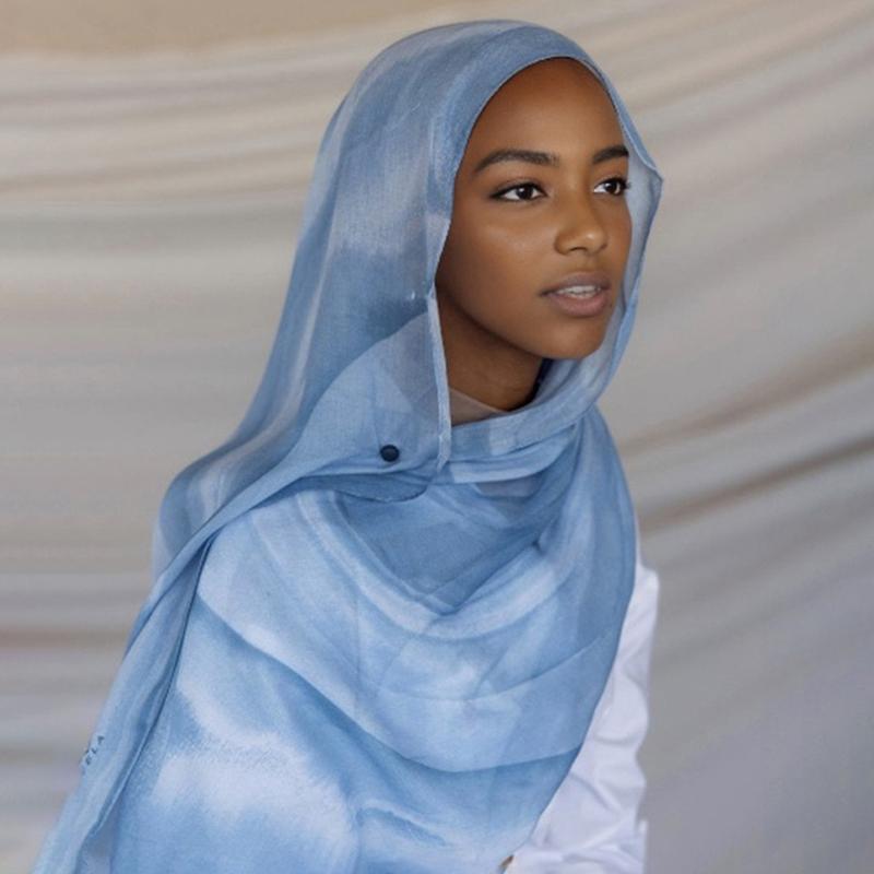 Watercolour Floral Scarves Printed Modal Breathable Hijab Lightweight Soft Cotton Woven Modal Muslim Women Shawl Hijab Scarf