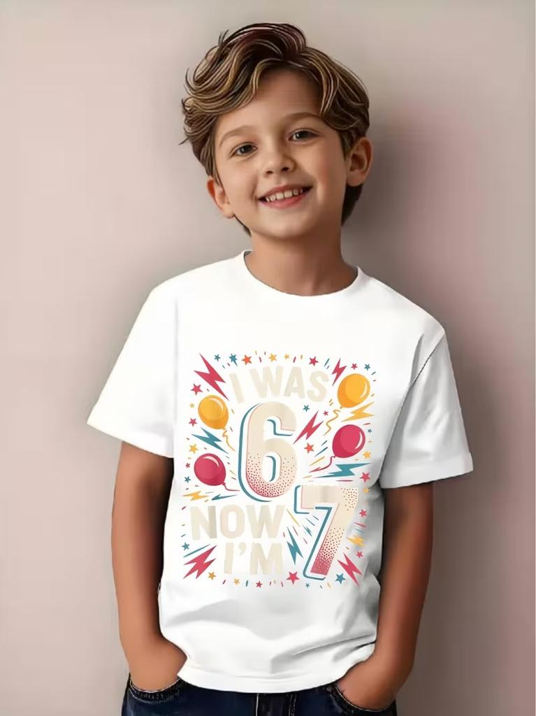 T-shirt per Bambini Ragazzi e Ragazze 7° Compleanno Ho 6 Anni Ora 7 Anni Stampa 67 Comoda Girocollo Top Casual