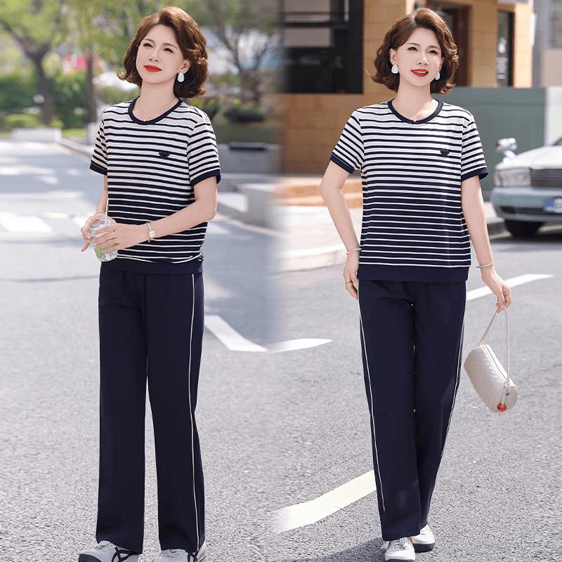 Women s Striped Two-Piece Sport Suit 3XL