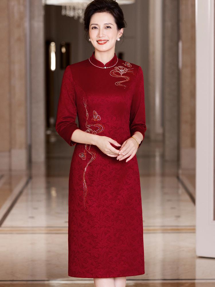 Autumn 2025 Mother's Day Cheongsam: Elegant Dress for Wedding, Banquet, or Formal Events