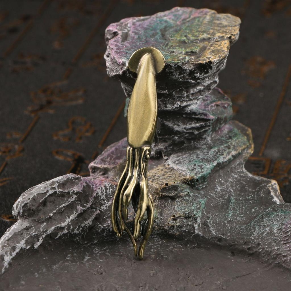 1PC Brass Squid Cuttlefish Mini Decorative Figurines Cute Marine Animals Desk Decoration Craft Collection Souvenirs Home Decor