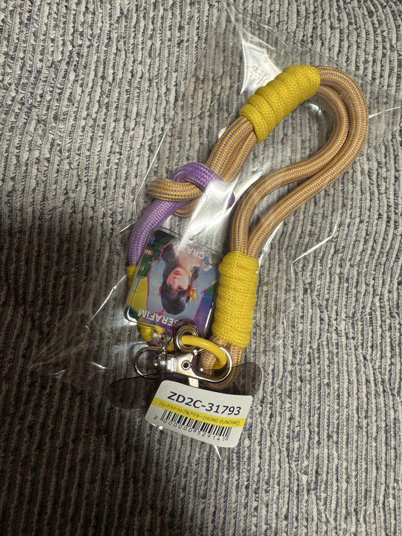 

[Б/У] Lu Seraphim CRAZY C Приз Ремешок на руку и Акриловый брелок Ын-чэ