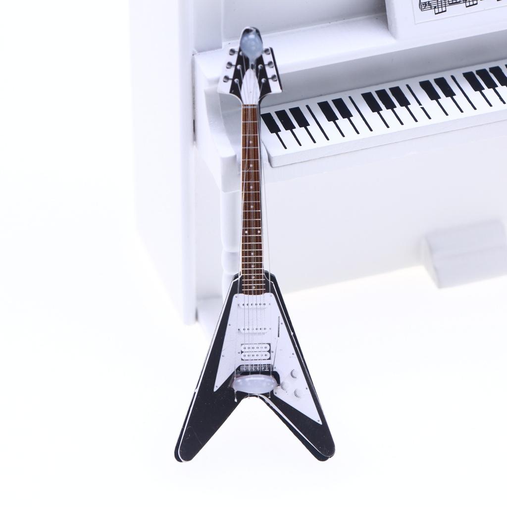 1/4 Stück Mini Simulation E-Gitarre Beliebte Gitarre Passende Miniatur-Szenenrequisiten Puppenhausmodellzubehör