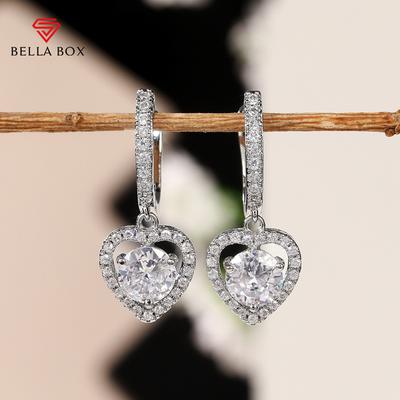 Luxuriöse Herz-Ohrringe für Hochzeiten, romantische Damen-Ohr-Accessoires mit brillanten Zirkon-Fancy-Love-Ohrringen