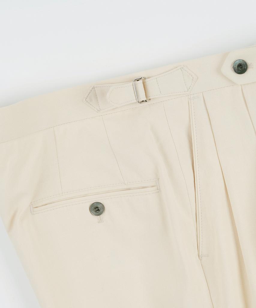 BELLIEF Essential Linen Cotton Twill Adjust 2-Pleated Relaxed Chino (Ecru)
