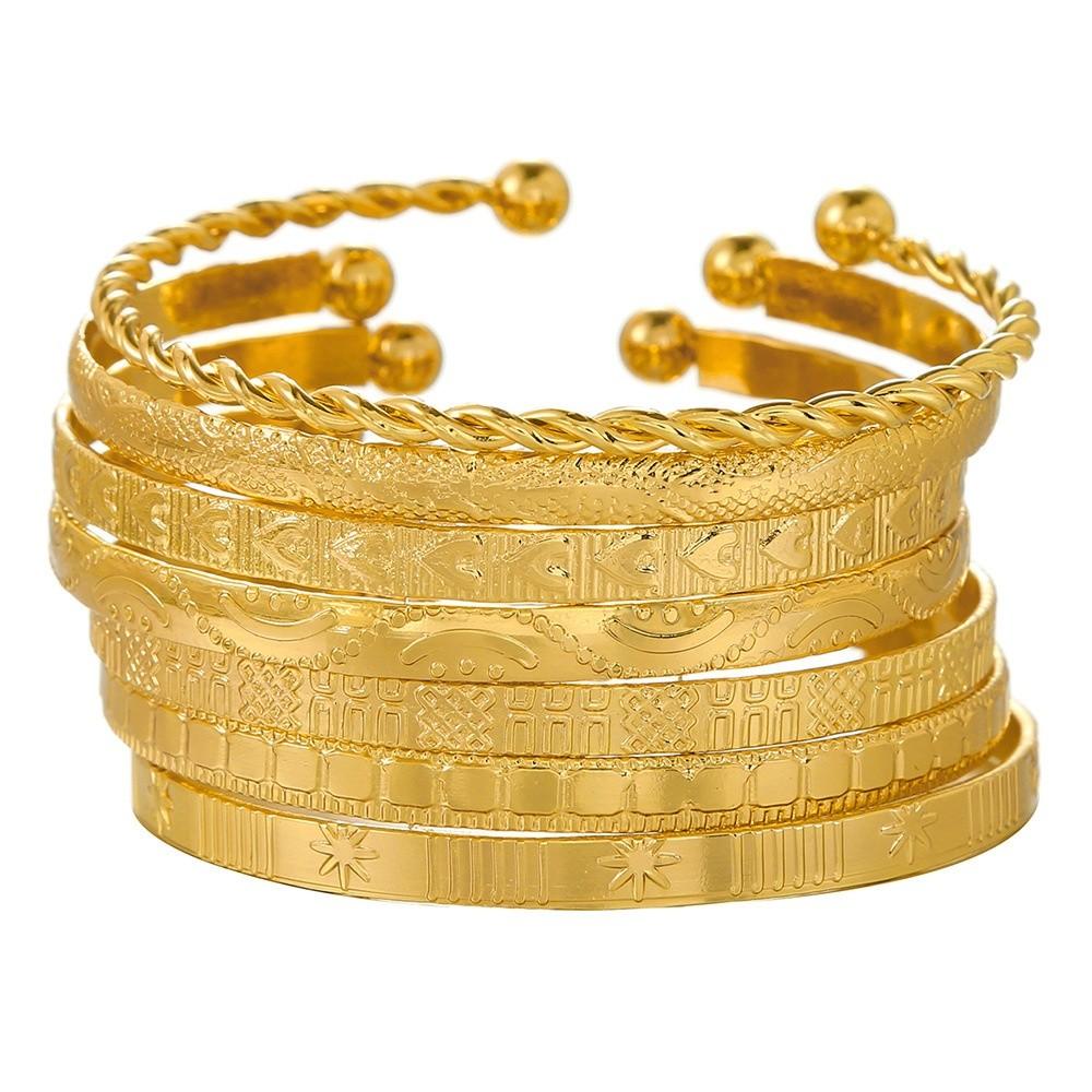 Geometrisches Reifen-Manschettenarmbänder-Set Mit Galvanisierter Oberfläche Für Männer Und Frauen Sommer 2025