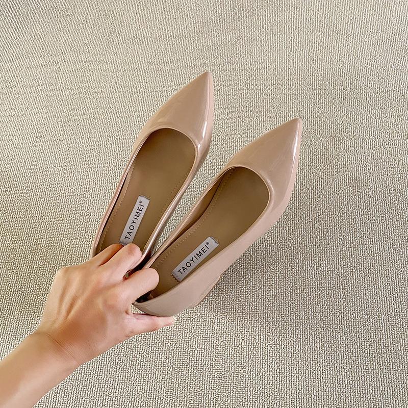 Leather Inner Height Increase French Pointed Head Shallow Mouth Single Shoes Women's Spring and Autumn Versatile Not Tired Feet Thick Heel Low Heel 
