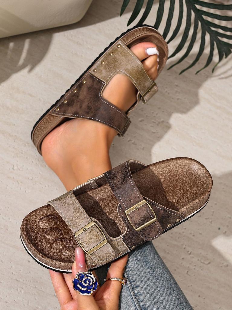 Large Size Rivet Haken Slippers for Women, Belt Buckle for Outdoor Wear, Exposed Toe Sandals