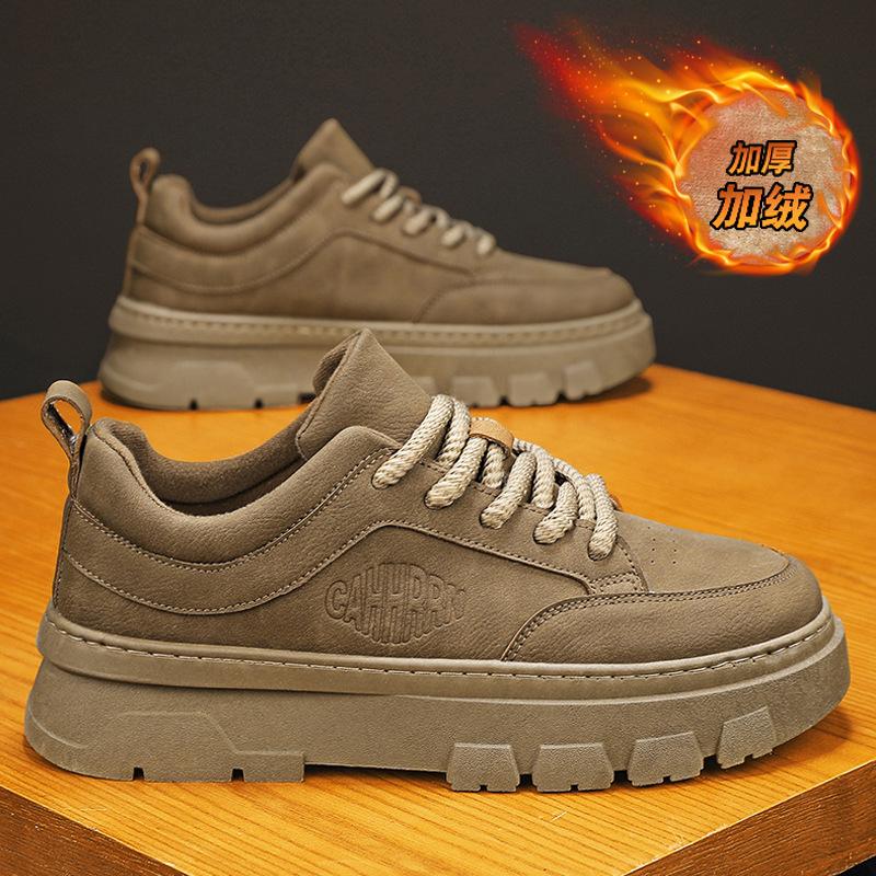 Autumn new outdoor mountaineering sports wear-resistant heightening casual thick-soled labor protection mountaineering shoes 39 standard sneaker size