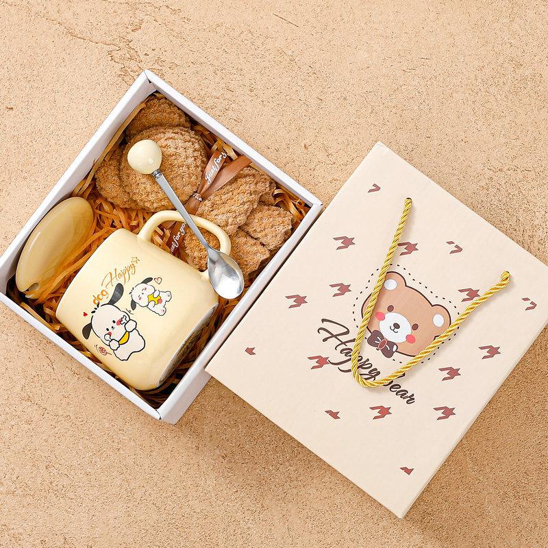 

Керамическая чашка высокой ценности с крышкой и ложкой, набор чашек для воды, подарочная коробка, милая чашка, сувенир, подарок на открытие 401-500ml