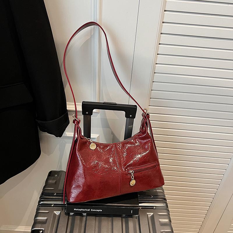 Bag Women's Autumn and Winter Maillard Style Underarm Bag Korean Niche Design Punk Locomotive Bag Shoulder Bag