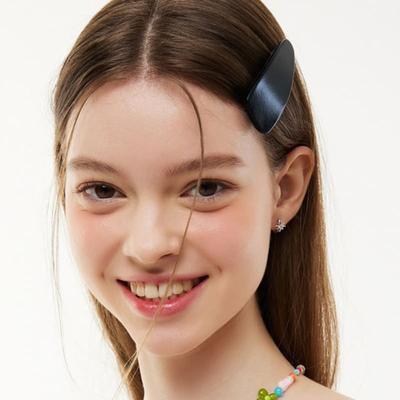 VVV Metallic Hairpin _ Black