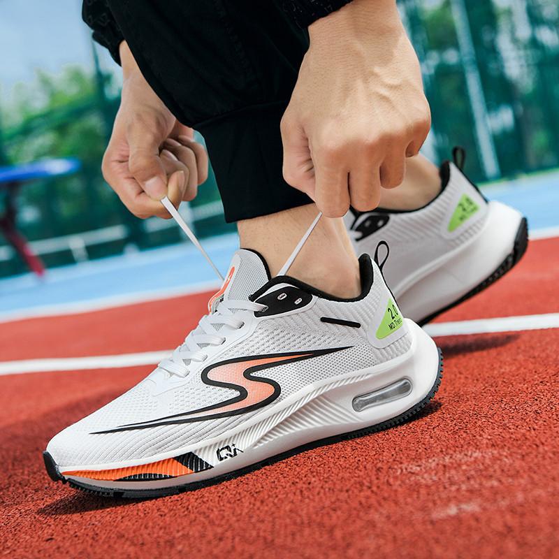 2025 summer new men's shoes fashion trend lightweight sports shoes breathable mesh casual shoes men's shock-absorbing running shoes