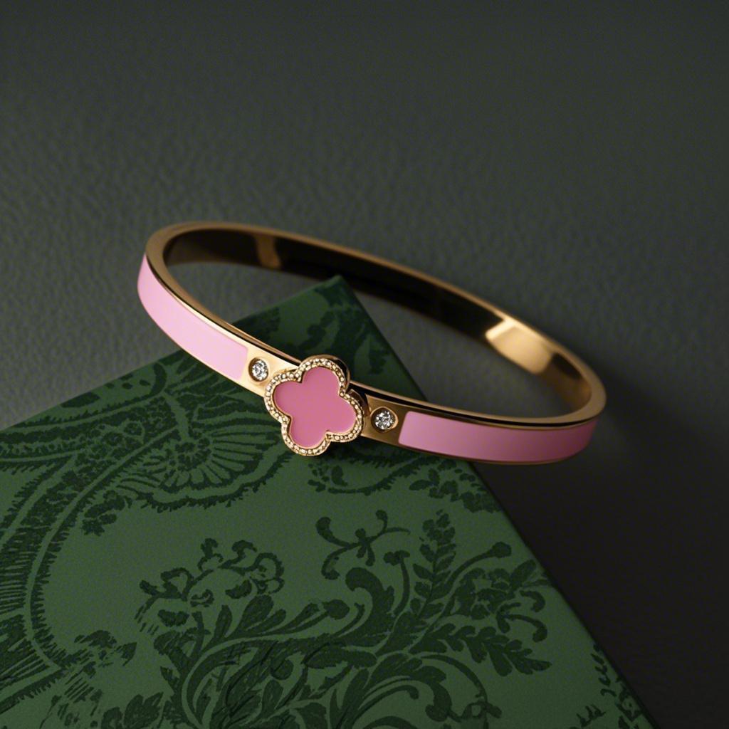 Girls' Stainless Steel Four-Leaf Clover Bracelet with High-Color Retention Enamel and Diamonds