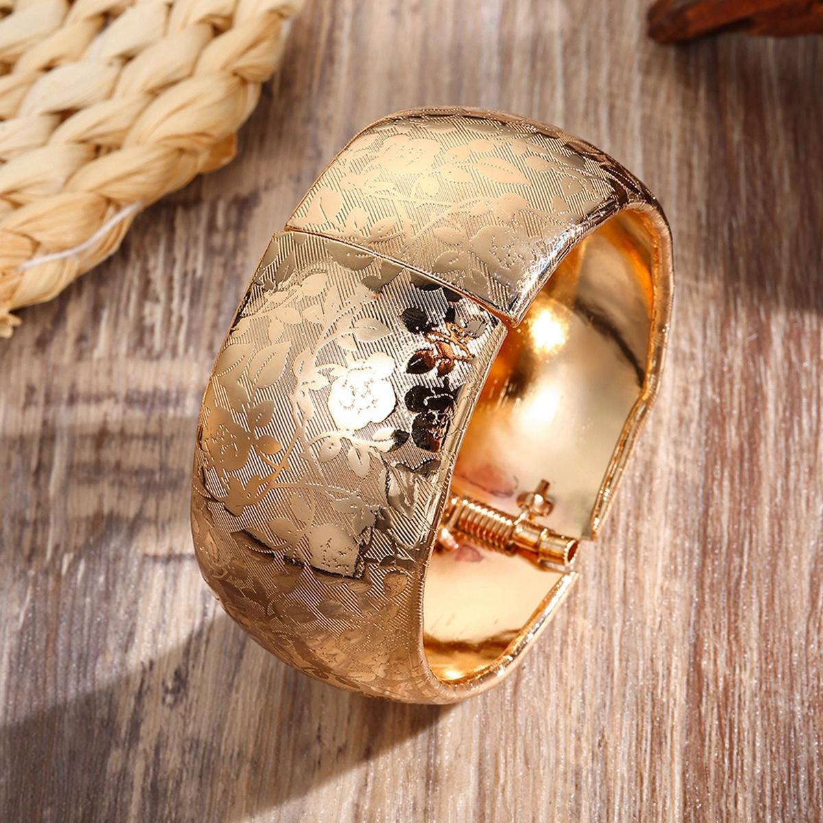 

Металлический гладкий открытый браслет, кольцо на руку, нишевый дизайн, высококачественный браслет, женский браслет на руку, браслет на руку, браслет, декоративные аксессуары.