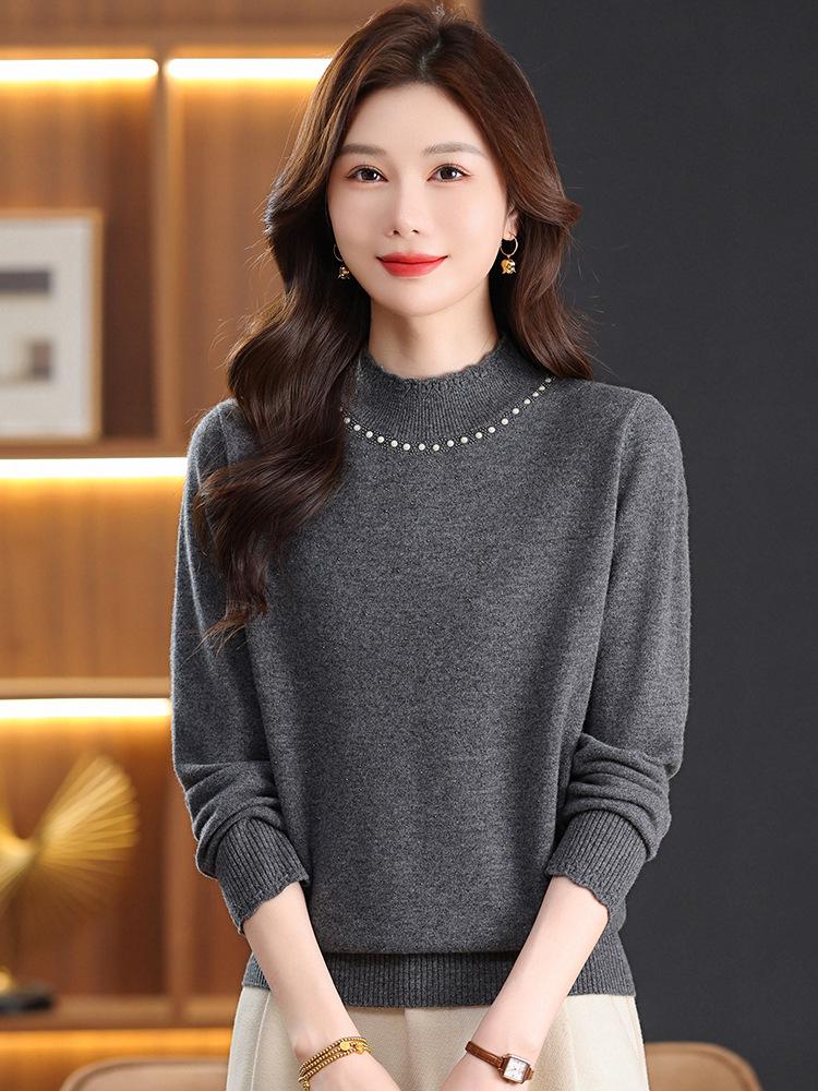 Women's 100% Wool Rhinestone Semi-High Neck Sweater – Fashionable Knitted Base Shirt for Autumn and Winter, Ideal for Middle-Aged and Elderly Mothers