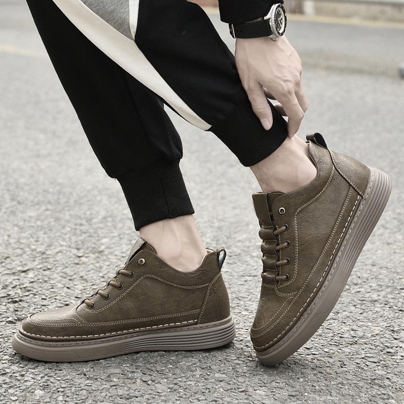 Mode Echtes Leder Herrenschuhe Hohe Qualität Skateboard Freizeit Aufzugsschuhe für Herren Modedesigner Sneakers Allround Tennisschuhe