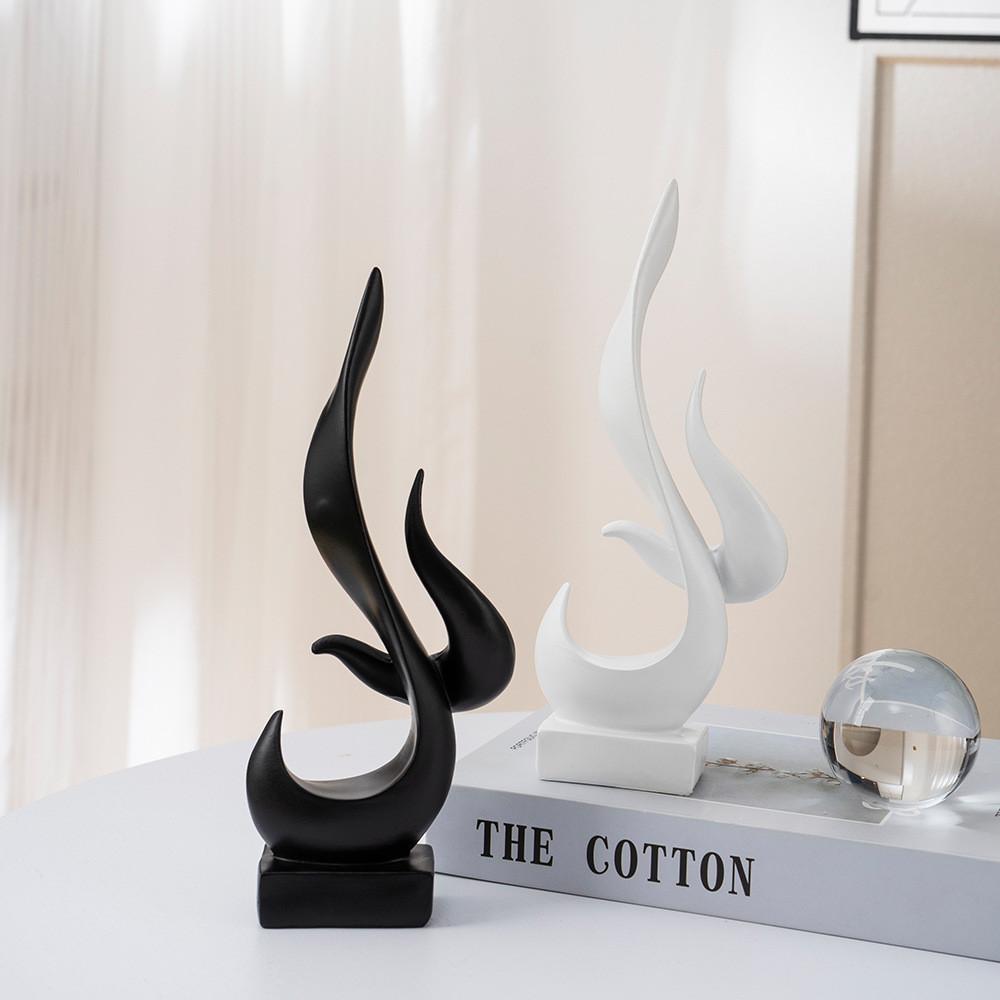 Modern Flame Small Sculpture Resin Home Decor For Living Room And Office Gift