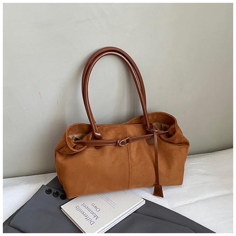 

Винтажная модная сумка-тоут женская 2025 осень новая большая вместительная повседневная сумка на плечо, в зарубежном стиле, высококачественная сумка подмышку