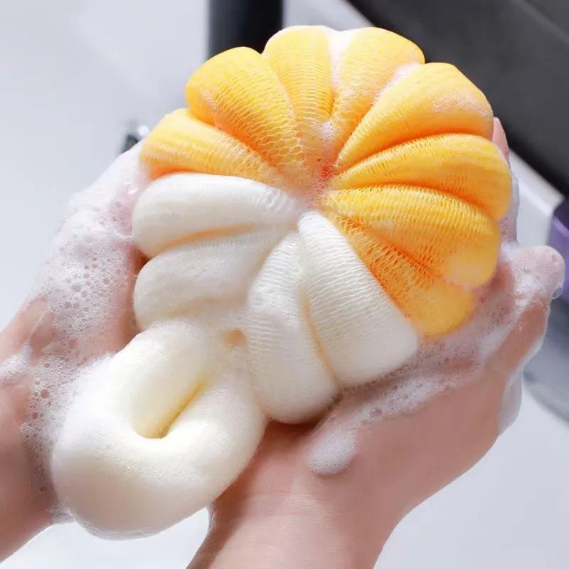 Pumpkin Shape Bath Ball Large Two Tone Minimalist Super Soft Foaming Exfoliating Sponge for Bathroom and Shower