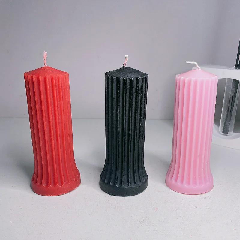 Handmade Soybean Low Temperature Candle 48℃ Drop Scented Candle Roman Pillar Candle Flower Scented Candle Stick red black