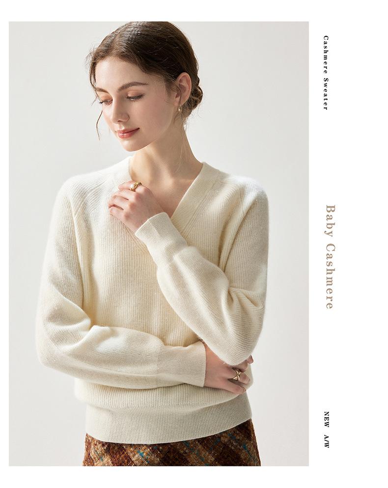 Women's Elegant V-Neck Cashmere Sweater - Autumn/Winter 2026 Chic Raglan Sleeve Base Layer Warm Knitwear