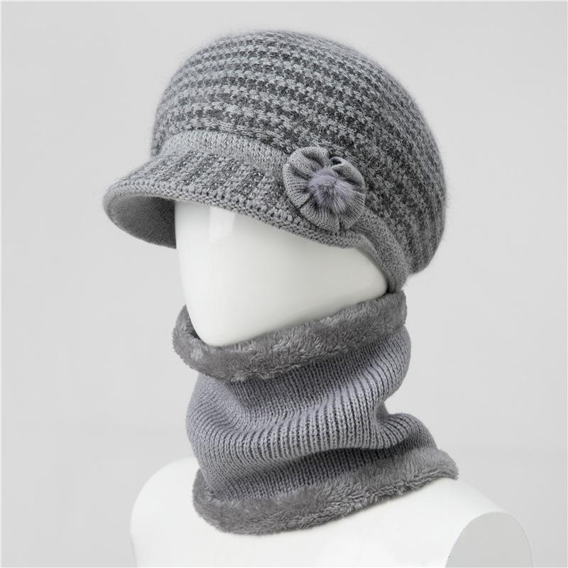 Autumn and winter hats Women's knitted hats Fleece warm wool hats Cold-proof cotton hats