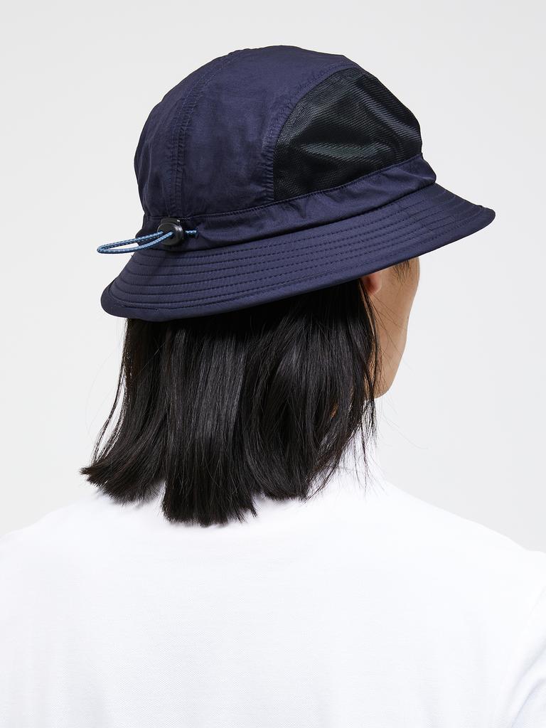 Pikeupeopomeonseu Bucket Hat