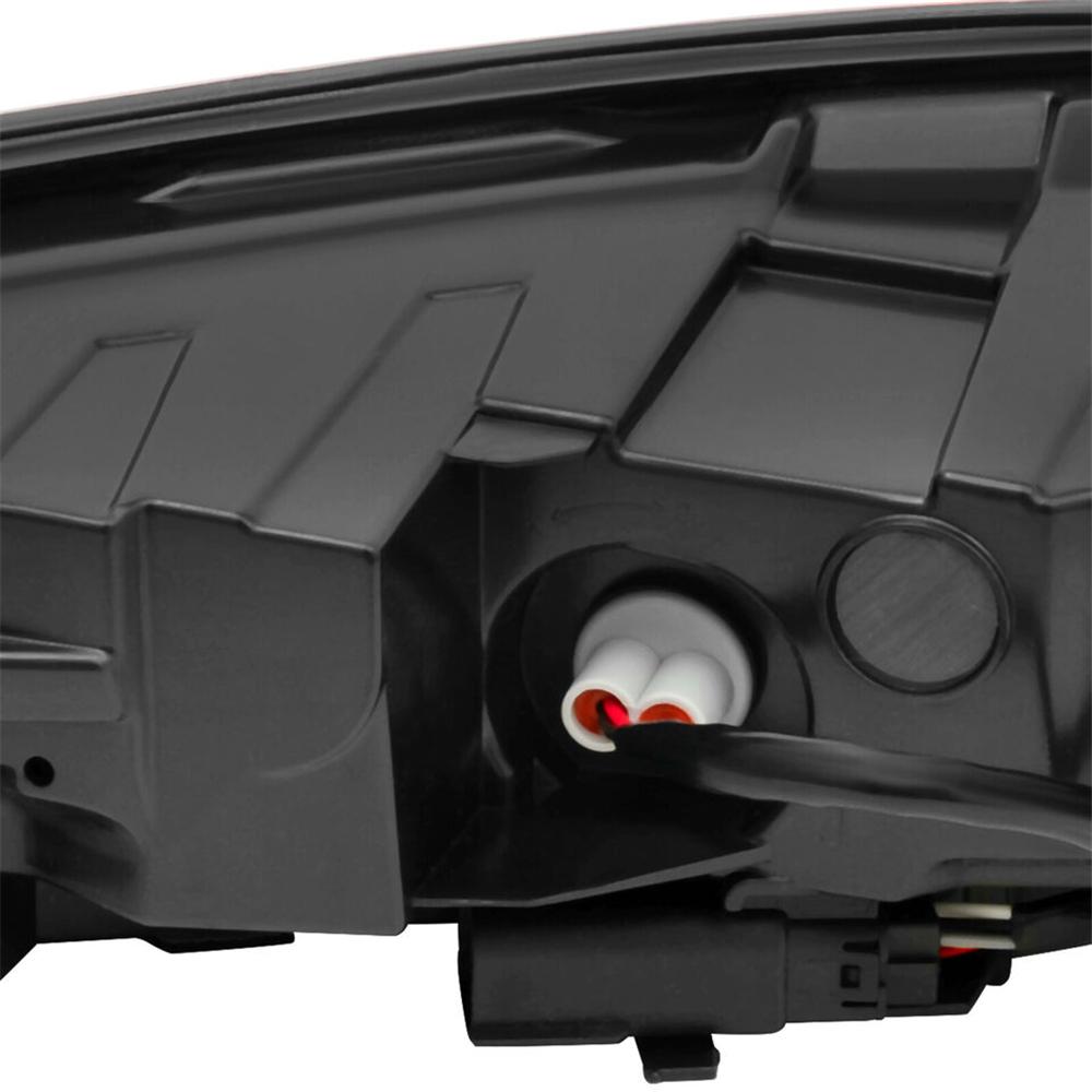 For 2022-2024 Jeep Grand Cherokee Right Rear Tail Light LED Tail Lamp 68421132AD