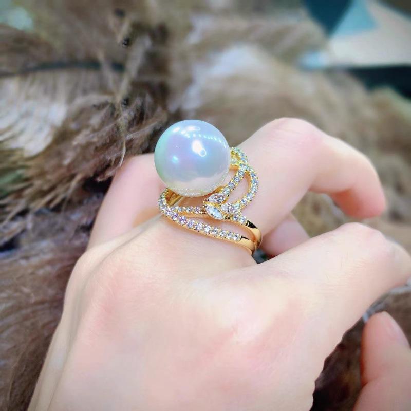 Women s French Pearl Hollow Ring – Elegant, Unique Design, Trendy Versatile Style Adjustable Open