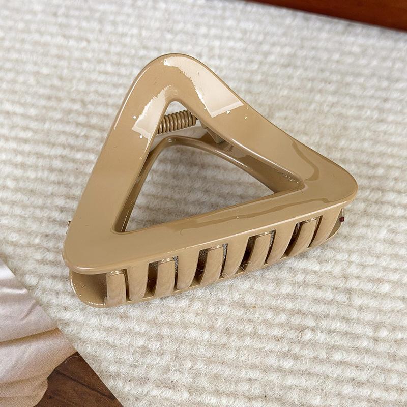 Retro New Triangle Shape Hair Claws Female High Ponytail Fixed Barrettes for Women Girl Elegant Hairpin Fashion Hair Accessories