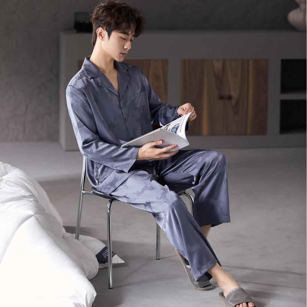 Men's Ice Silk Loose Pajamas - Lightweight Luxury Plus Size Jacquard, TikTok Favorite, Indoor/Outdoor Wear (2026)