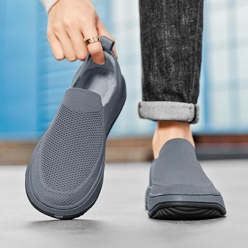 Fashion Men Mesh Breathable Casual Shoes Lightweight Outdoor Sports Shoes Summer Slip on Shoes Men Soft Comfortable Leisure Walk Dress