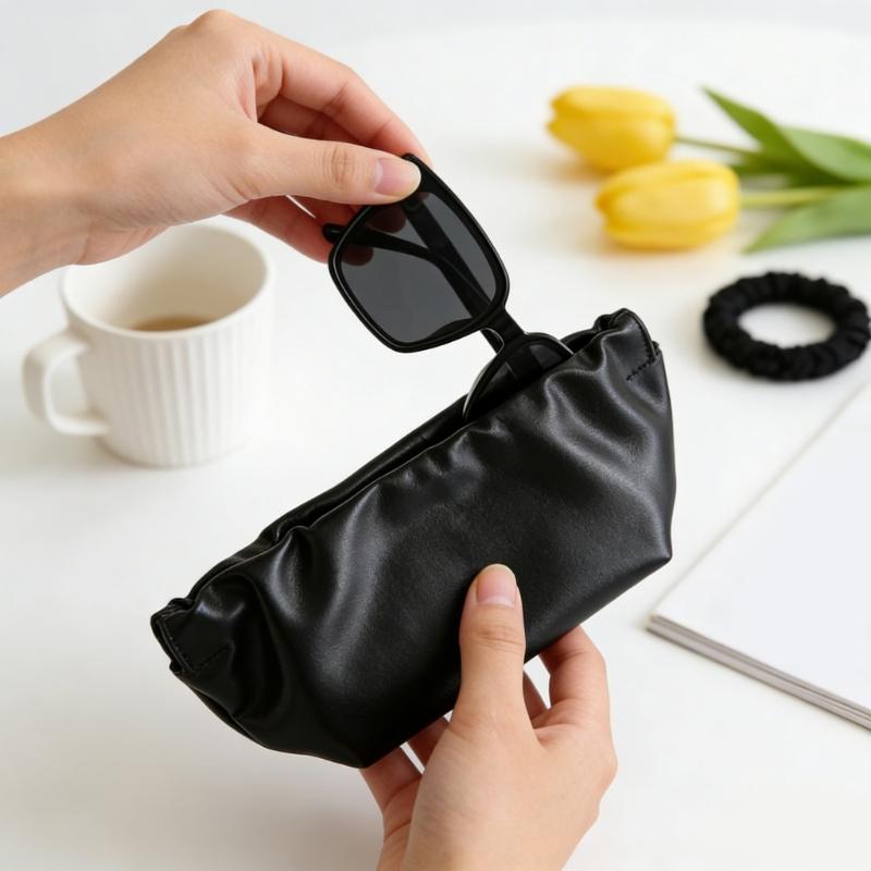 Elegant Cloud Shape Eyeglasses Case For Sunglasses Reading Glasses With Large Storage Space Automatic Closing Design