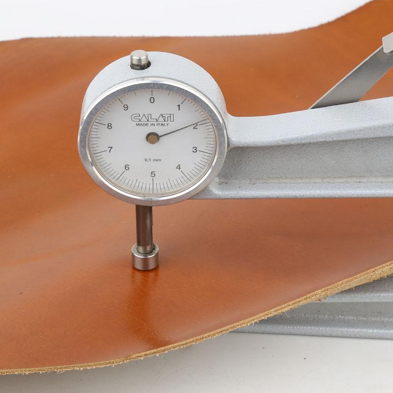 Retro Yellow Brown Top Layer Oil Wax Leather 2mm Genuine Leather, Slightly Stiff and Shiny, Handmade DIY Wallet Card Bag, Hand a