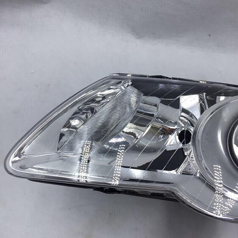 Volkswagen Magotan B6 Headlight Assembly (2006-2010) - Single Unit
