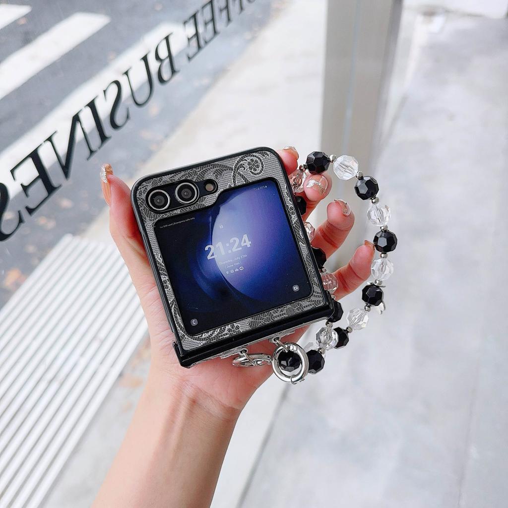 PU Leather Bead Wrist Strap Phone Case for Samsung Galaxy Z Flip 6 5 4 3 5G Hinge Protection Shockproof Cover