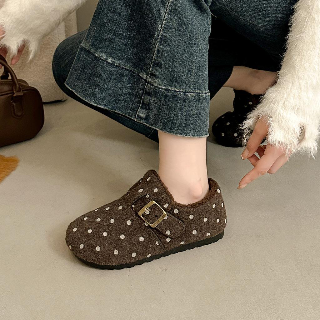 Women's Fleece Loafers With Fuax Fur Lined Non-Slip Cozy Moccasin Winter Warm Walking Shoes Outdoor Indoor Casual Comfort Fuzzy House Shoes for Women