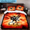 3dílná fotbalová sada povlečení Liverpool, včetně 1 povlaku na přikrývku a 2 povlaků na polštář. Ideální do ložnice, na kolej, vánoční dárek pro fanouška.
