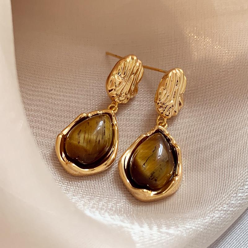 Vintage Brown Resin Tiger Eye Stone Dangle New Earrings for Women Fashion Silver Needle Earring Personality Melard Color Jewelry