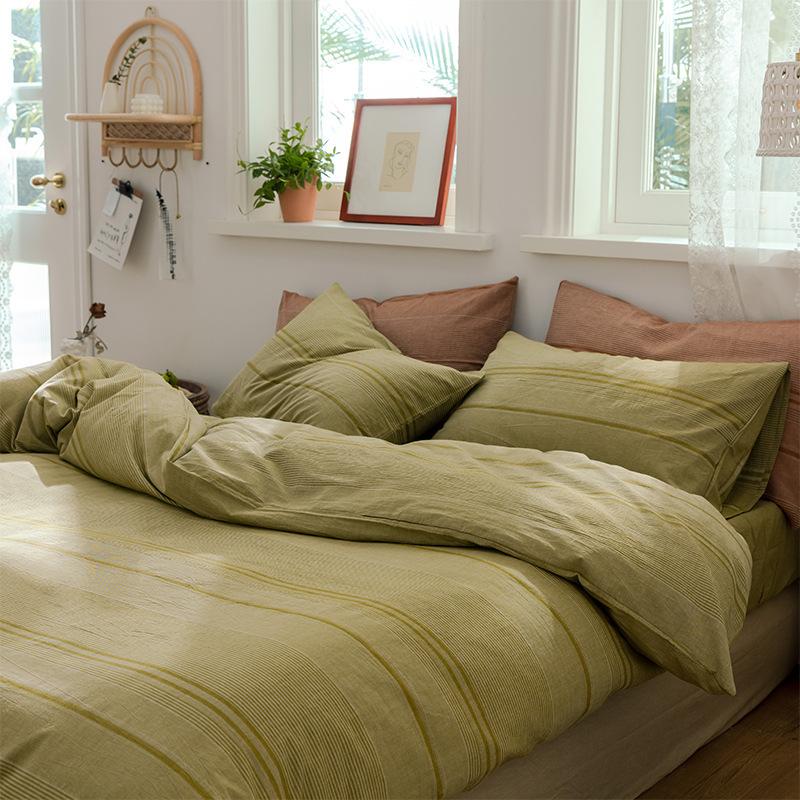 Vierteiliges Set aus nackter Baumwolle zum Schlafen, gewaschener Baumwolle im nordischen Stil, Bettwäsche und Bettbezüge aus Baumwolle und Leinen für Frühling, Herbst und Sommer