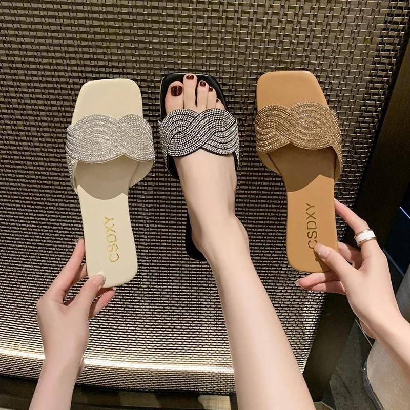 Fashion New Summer Flat Heel Rhinestone Ladies Shoes Women Fashion  Rhinestones Sandals High Quality Outdoor Beach Slides Slippers